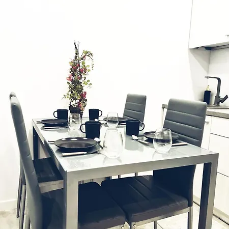公寓 Apartamencik Kajutka 吉日茨科